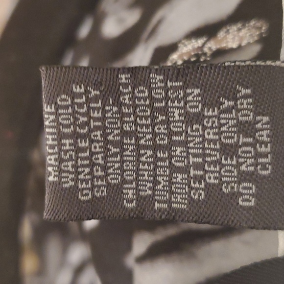 Additions by Chicos Silver, Gray and Black Tunic Size 2 - Picture 11 of 11